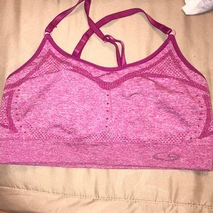 Sports bra